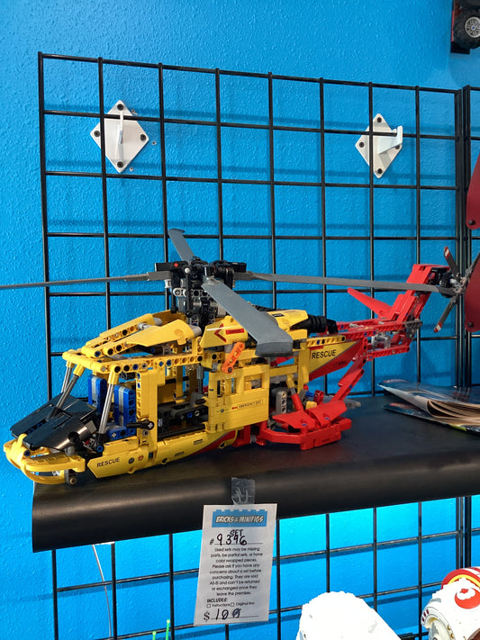 9396 Technic Helicopter - [Pre-Owned]