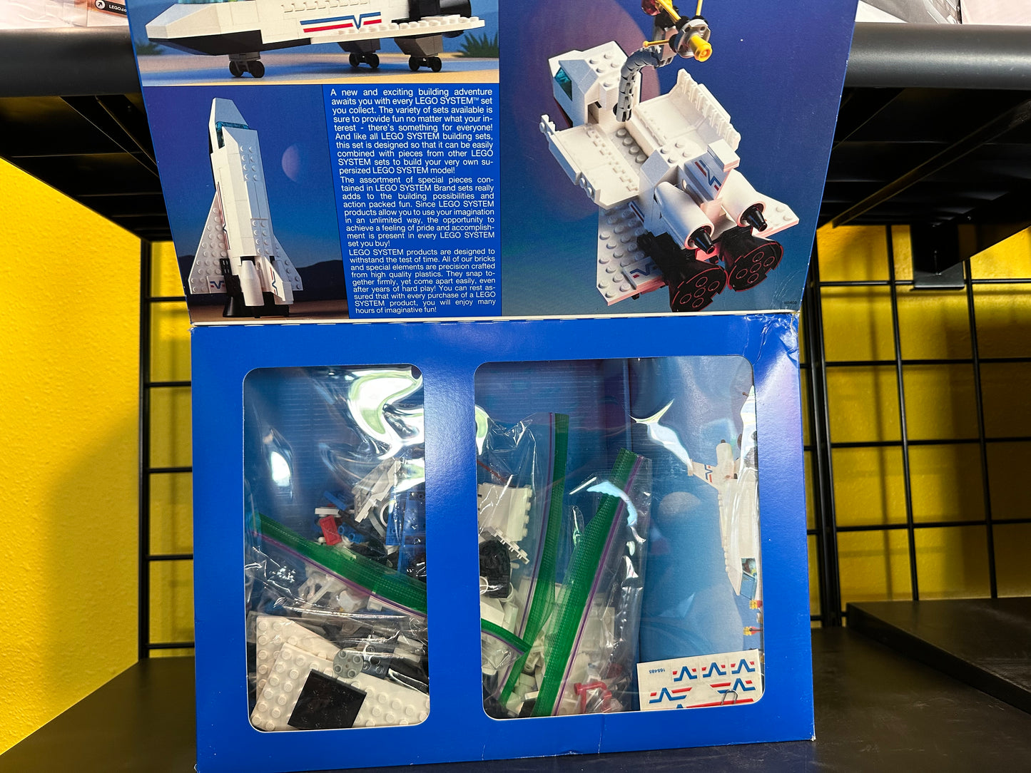 LEGO System Shuttle Launching Crew [Certified]